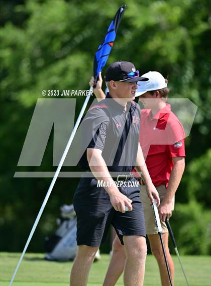 Thumbnail 3 in UIL 6A Boys Golf State Championship photogallery.