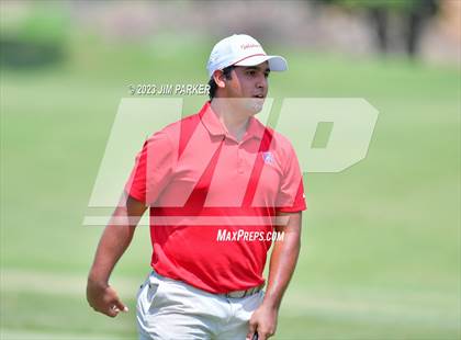 Thumbnail 2 in UIL 6A Boys Golf State Championship photogallery.