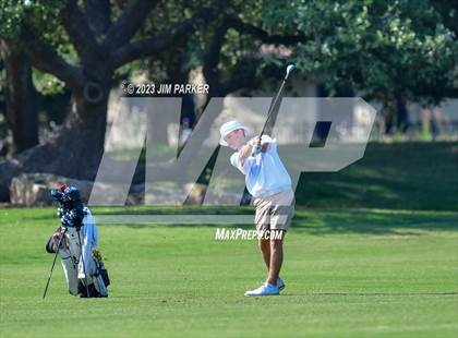 Thumbnail 2 in UIL 6A Boys Golf State Championship photogallery.