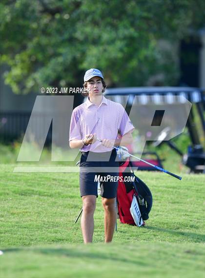 Thumbnail 3 in UIL 6A Boys Golf State Championship photogallery.