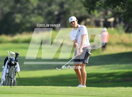 Thumbnail 2 in UIL 6A Boys Golf State Championship photogallery.