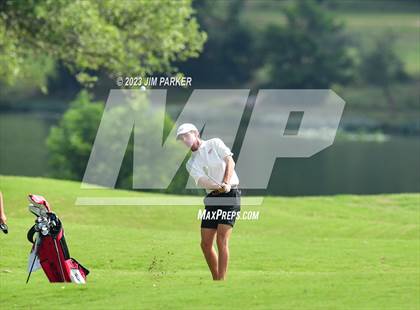 Thumbnail 1 in UIL 6A Boys Golf State Championship photogallery.