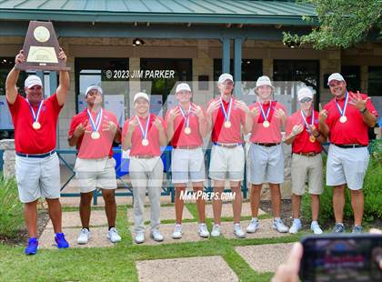 Thumbnail 3 in UIL 6A Boys Golf State Championship photogallery.