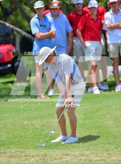 Thumbnail 2 in UIL 6A Boys Golf State Championship photogallery.
