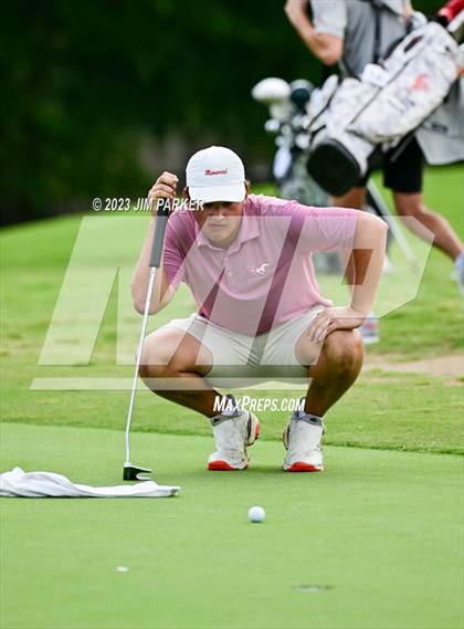 Thumbnail 2 in UIL 6A Boys Golf State Championship photogallery.