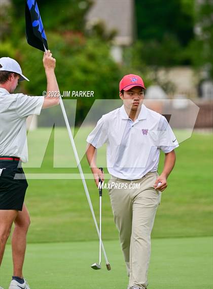 Thumbnail 2 in UIL 6A Boys Golf State Championship photogallery.