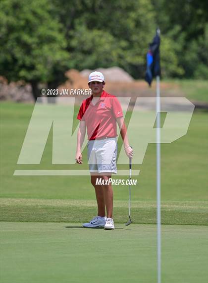 Thumbnail 2 in UIL 6A Boys Golf State Championship photogallery.