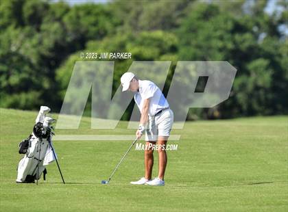 Thumbnail 2 in UIL 6A Boys Golf State Championship photogallery.