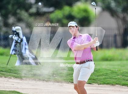 Thumbnail 3 in UIL 6A Boys Golf State Championship photogallery.