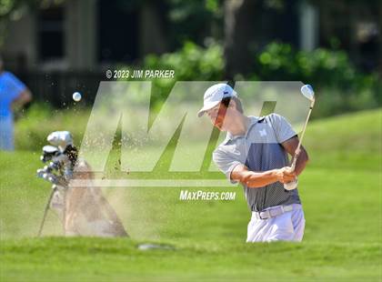 Thumbnail 2 in UIL 6A Boys Golf State Championship photogallery.