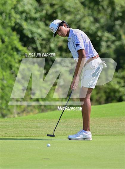 Thumbnail 1 in UIL 6A Boys Golf State Championship photogallery.