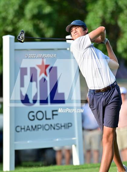 Thumbnail 1 in UIL 6A Boys Golf State Championship photogallery.