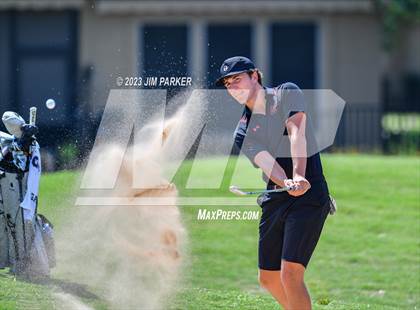 Thumbnail 2 in UIL 6A Boys Golf State Championship photogallery.