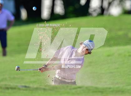 Thumbnail 1 in UIL 6A Boys Golf State Championship photogallery.