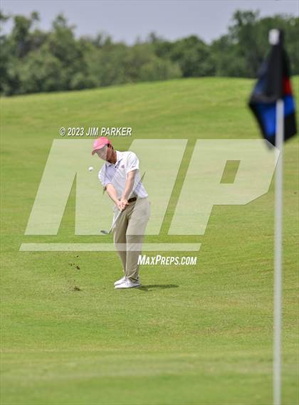 Thumbnail 1 in UIL 6A Boys Golf State Championship photogallery.