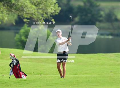 Thumbnail 2 in UIL 6A Boys Golf State Championship photogallery.
