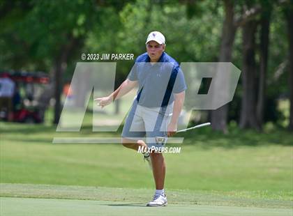 Thumbnail 1 in UIL 6A Boys Golf State Championship photogallery.