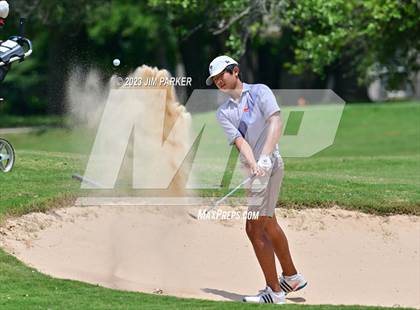 Thumbnail 1 in UIL 6A Boys Golf State Championship photogallery.