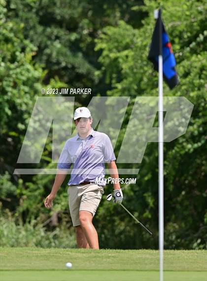 Thumbnail 1 in UIL 6A Boys Golf State Championship photogallery.