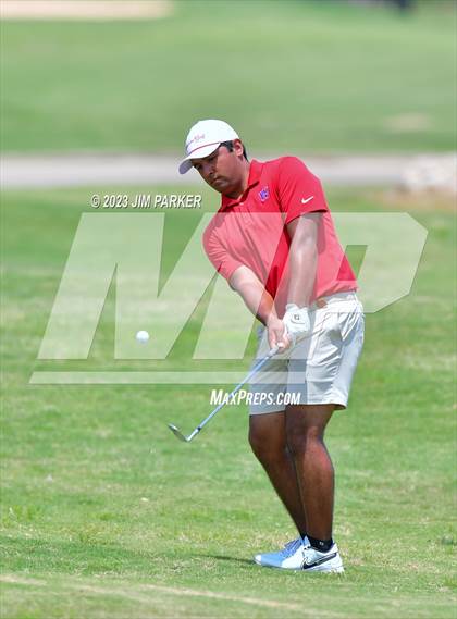 Thumbnail 2 in UIL 6A Boys Golf State Championship photogallery.