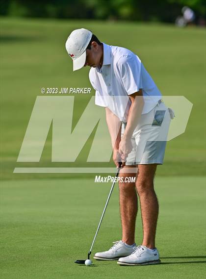 Thumbnail 3 in UIL 6A Boys Golf State Championship photogallery.