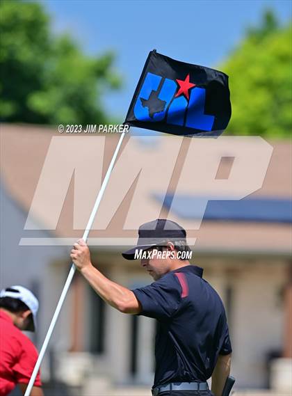 Thumbnail 3 in UIL 6A Boys Golf State Championship photogallery.