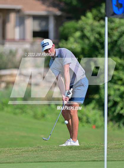 Thumbnail 1 in UIL 6A Boys Golf State Championship photogallery.