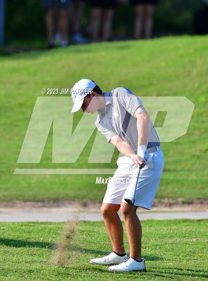 Thumbnail 1 in UIL 6A Boys Golf State Championship photogallery.