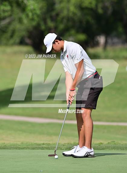 Thumbnail 1 in UIL 6A Boys Golf State Championship photogallery.