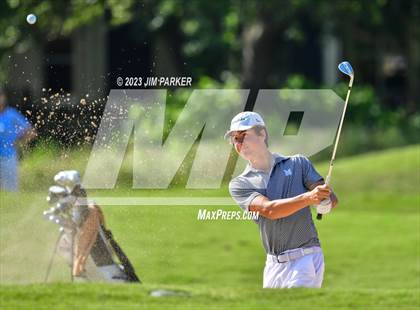 Thumbnail 3 in UIL 6A Boys Golf State Championship photogallery.