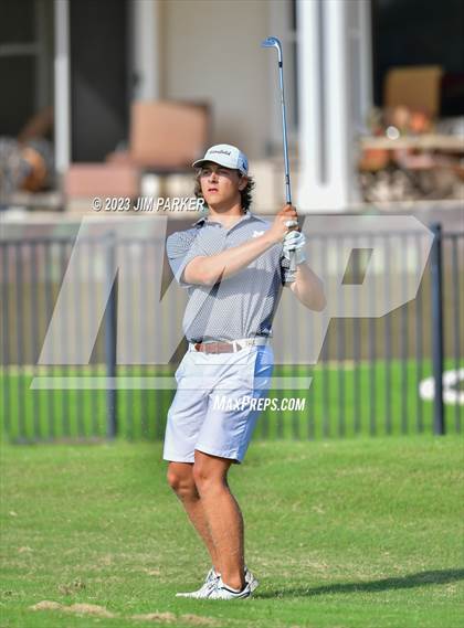 Thumbnail 1 in UIL 6A Boys Golf State Championship photogallery.