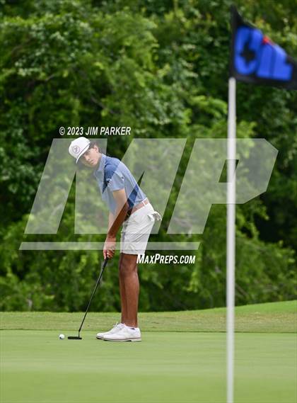 Thumbnail 3 in UIL 6A Boys Golf State Championship photogallery.