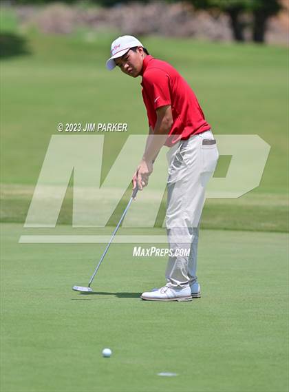 Thumbnail 2 in UIL 6A Boys Golf State Championship photogallery.