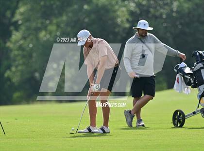 Thumbnail 3 in UIL 6A Boys Golf State Championship photogallery.