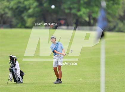 Thumbnail 3 in UIL 6A Boys Golf State Championship photogallery.