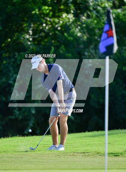 Thumbnail 1 in UIL 6A Boys Golf State Championship photogallery.