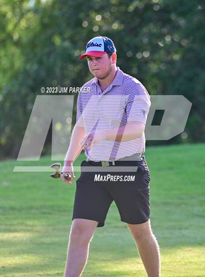Thumbnail 3 in UIL 6A Boys Golf State Championship photogallery.
