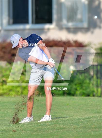 Thumbnail 2 in UIL 6A Boys Golf State Championship photogallery.