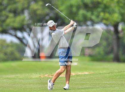 Thumbnail 3 in UIL 6A Boys Golf State Championship photogallery.