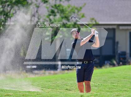 Thumbnail 2 in UIL 6A Boys Golf State Championship photogallery.