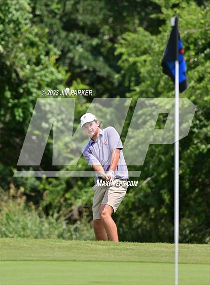 Thumbnail 1 in UIL 6A Boys Golf State Championship photogallery.
