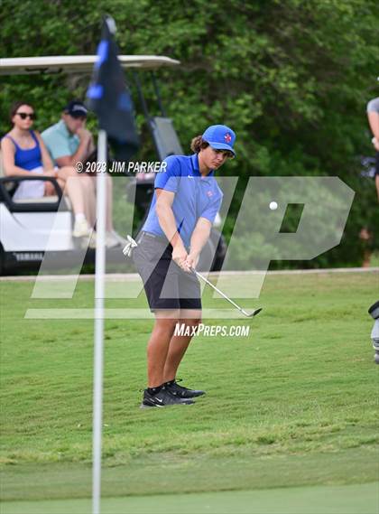 Thumbnail 3 in UIL 6A Boys Golf State Championship photogallery.