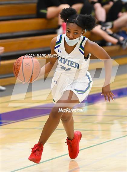 Thumbnail 3 in Xavier College Prep vs. Basha photogallery.