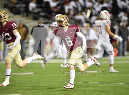 Thumbnail 2 in The Woodlands vs. Cypress Woods (UIL 6A Area Region II Playoff) photogallery.