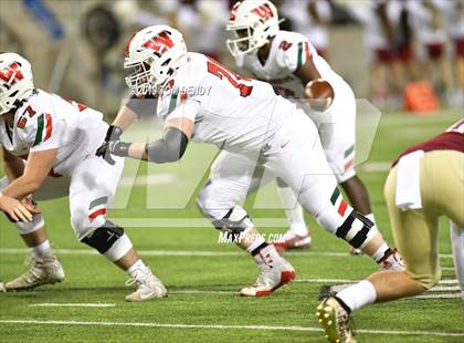 Thumbnail 3 in The Woodlands vs. Cypress Woods (UIL 6A Area Region II Playoff) photogallery.