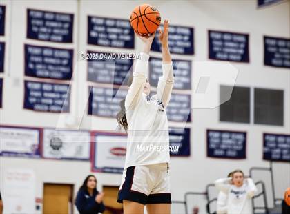 Thumbnail 2 in Dobson @ Perry photogallery.