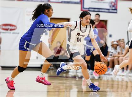 Thumbnail 2 in Dobson @ Perry photogallery.