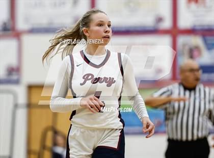 Thumbnail 2 in Dobson @ Perry photogallery.