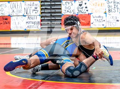 Thumbnail 3 in Valencia @ Segerstrom photogallery.