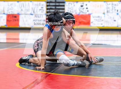 Thumbnail 2 in Valencia @ Segerstrom photogallery.